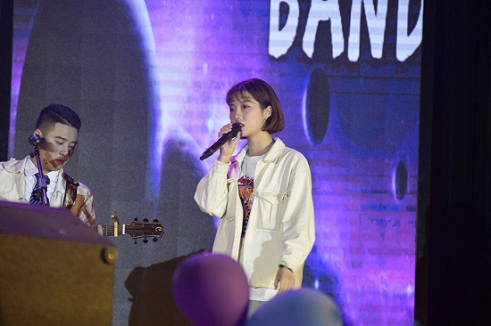 http://img01.fs.yiban.cn/out/thumb_550x0/aHR0cDovL3lmczAxLmZzLnlpYmFuLmNuL3dlYi85Njg3NjIwL2NhdGNoLzE3NTIzYjI1NWYyOTU5MTQyNTVkZGZiNTE3NDBiNTMwLmpwZw==